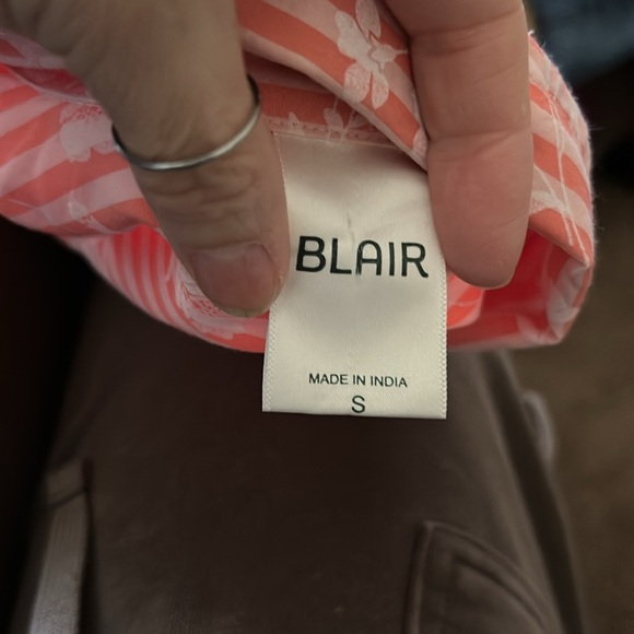 Peach Floral Shirt - Picture 5 of 9